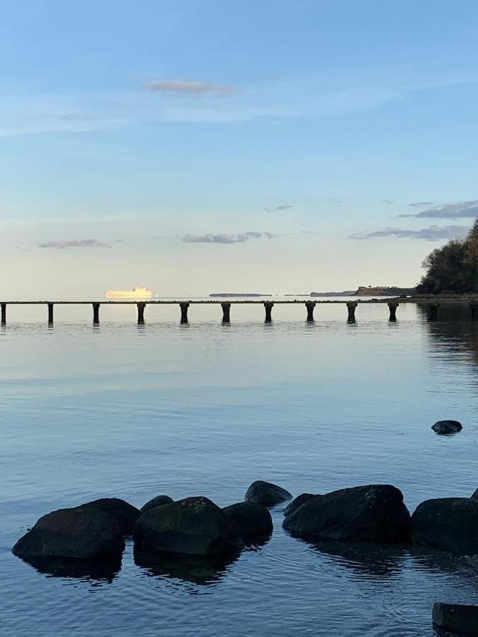 Ostseeblick Steinbergkirche Buitenkant foto